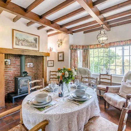 3 Bed In Oc-c32364 Semesterbostad